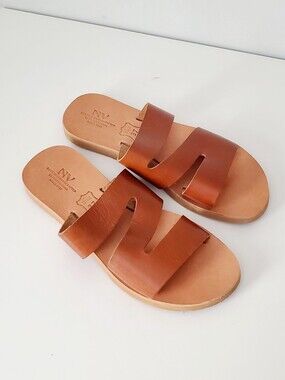 NEW! NV Santorini Handcrafted Leather Goods Sandals Size 7